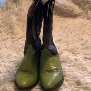Womens cowboy boots